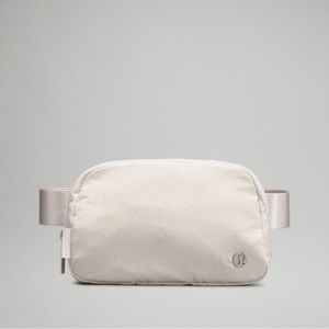 Lululemon • Everywhere Belt Bag • NWT in Original Shipping Packaging